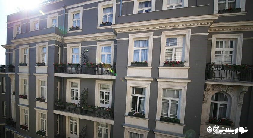 ساختمان هتل کورین